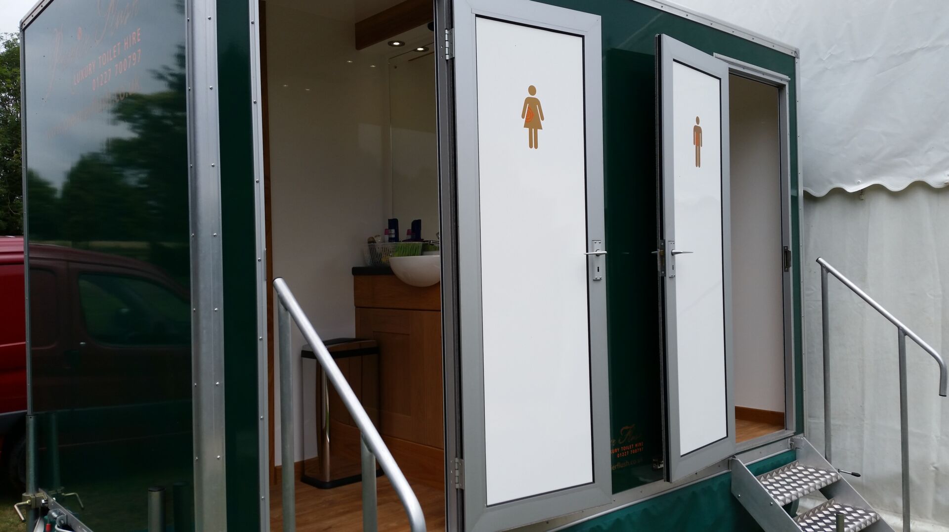 Luxury toilet trailer at event venue