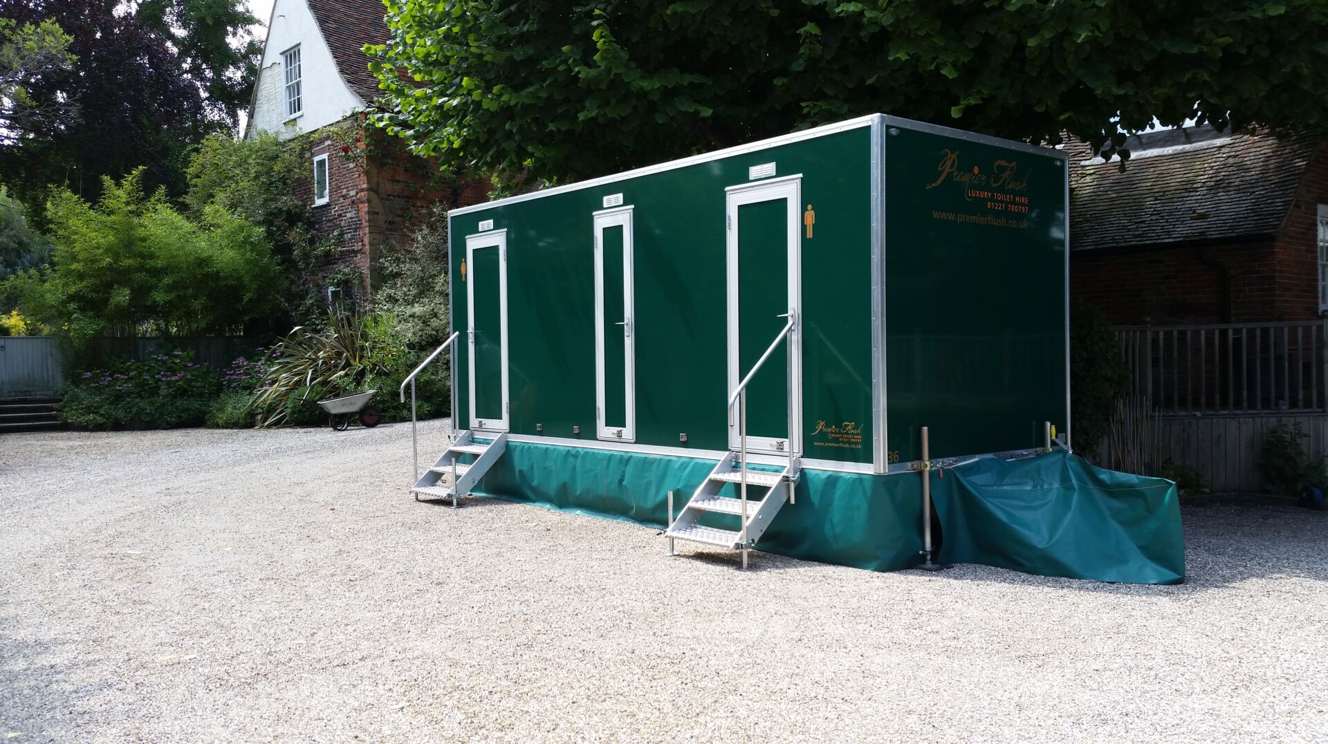 Toilet trailer setup for garden party event